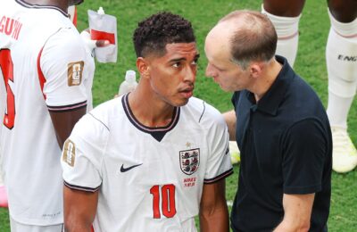 Anglia intră în semifinală după 2 duble ale lui Jude Bellingham și cu tensiuni între jucători și Thomas Tuchel