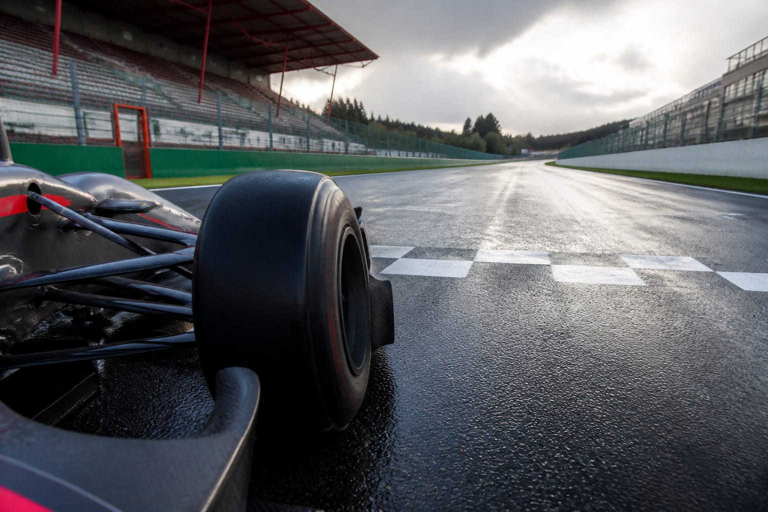 Antonelli pleacă din pole position la Marele Premiu al Belgiei înaintea lui Verstappen