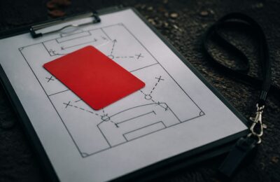 Antrenorul George Buricea riscă o suspendare de patru ani pentru o perfuzie administrată unui jucător
