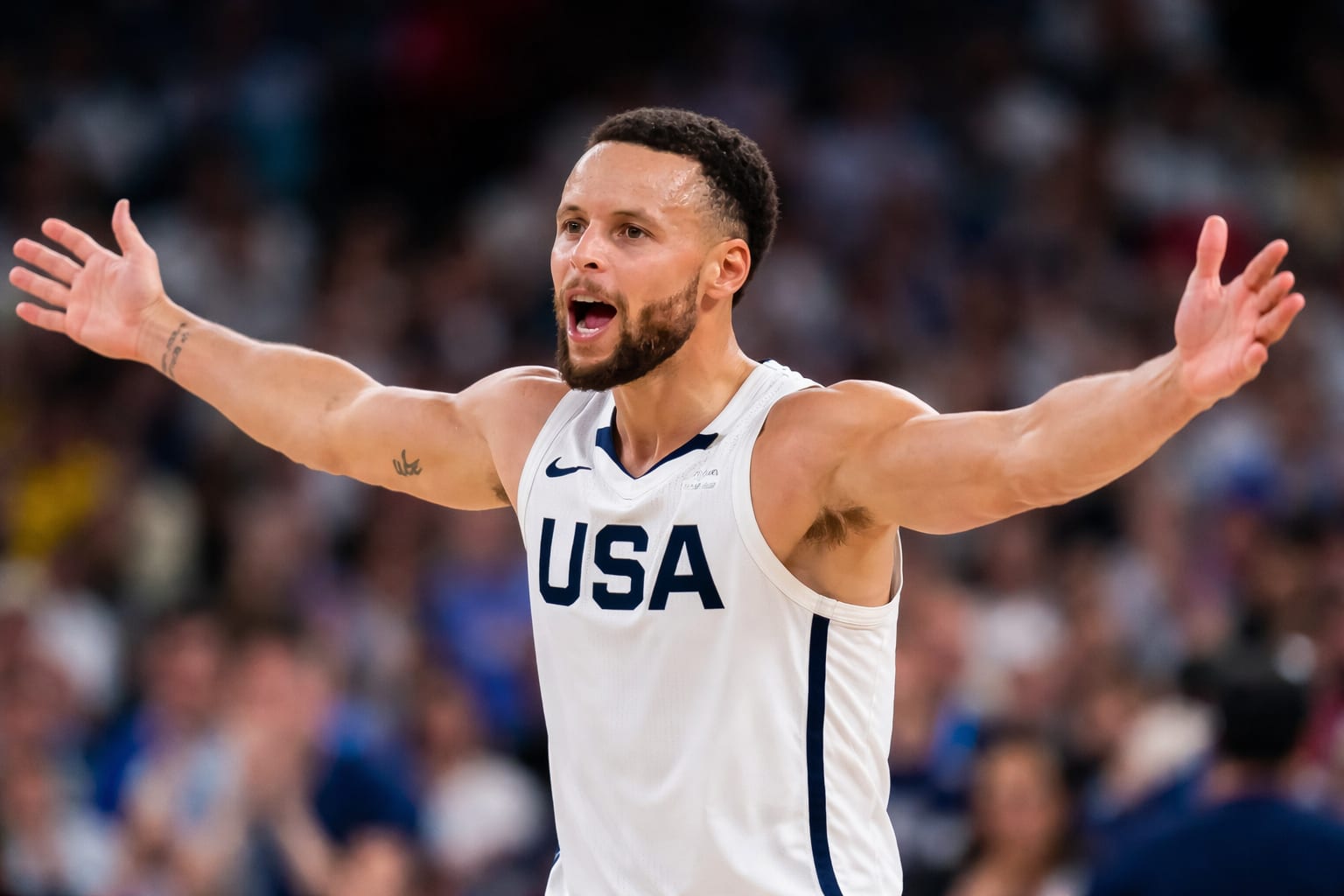 Stephen Curry a primit o expoziție la Hall of Fame cât timp este încă jucător activ