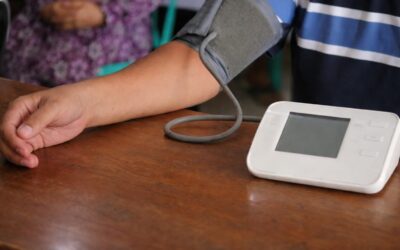 Studiu: De ce e mai simplu să iei o pastilă pentru tensiune decât să schimbi stilul de viață