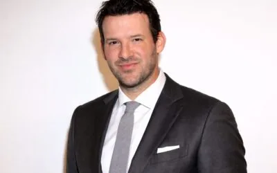 Tony Romo a fost suspendat de CBS după arestarea pentru condus sub influența alcoolului