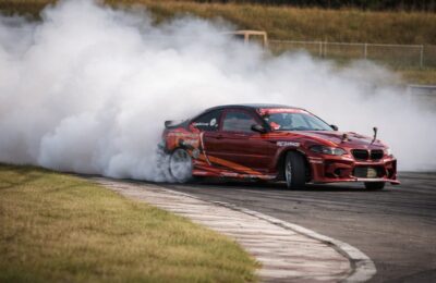Cristian Tauru, la 17 ani, este la un pas de a deveni cel mai tânăr campion național la drift