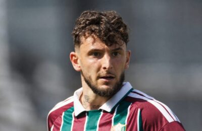 Ianis Stoica a dat două goluri în Estrela Amadora-Braga 2-1 și a decis revenirea după ce portughezii au deschis scorul