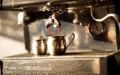 Câtă cofeină poate ajuta la ciclism, dacă un espresso conține 40-80 mg. Cum se aleg doza și momentul