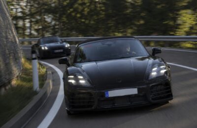 Porsche mută bateria în locul motorului la viitoarele Boxster și Cayman electrice